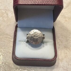 Silpada Reversible Hammered Ring